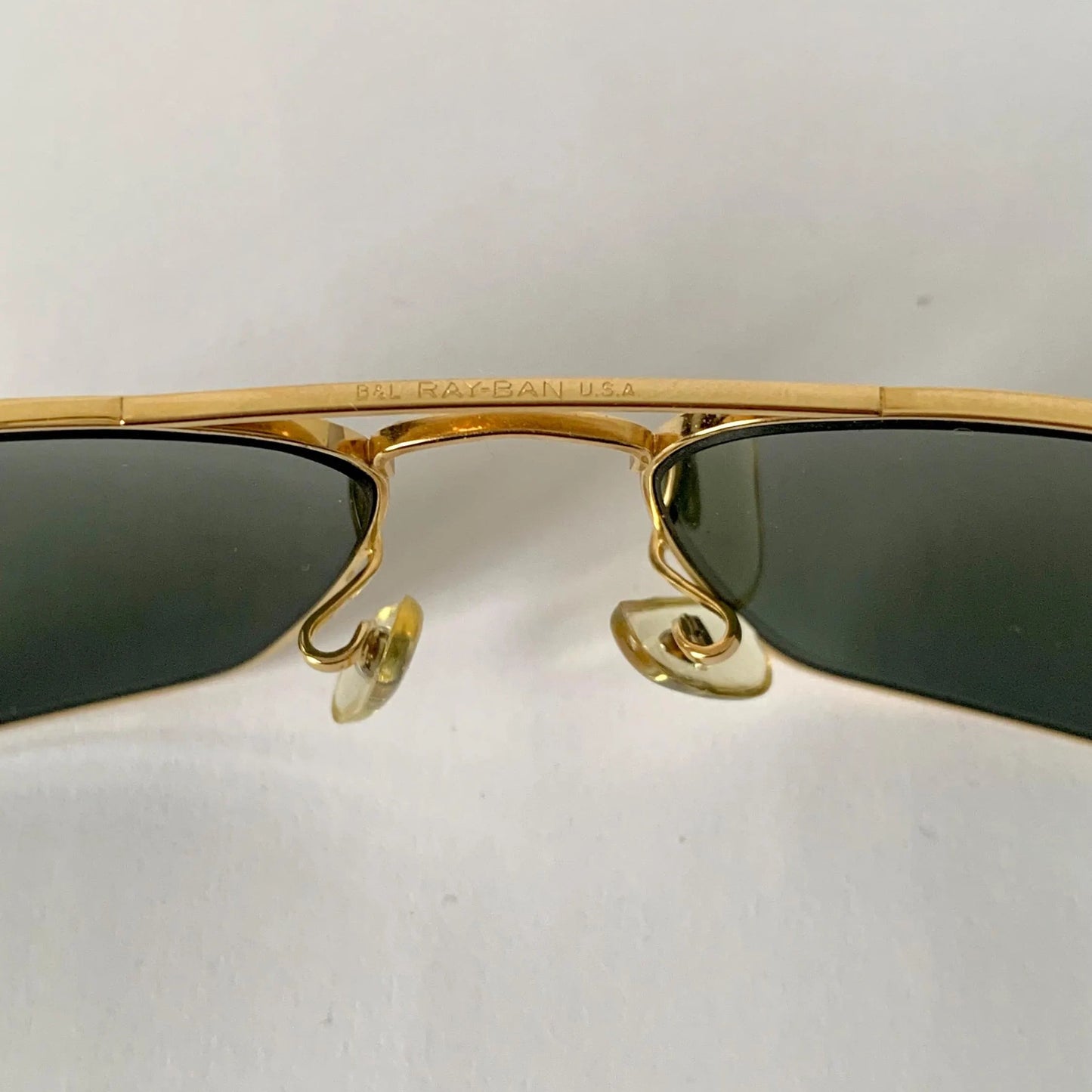Ray Ban B&L USA vintage sunglasses - Caravan 52 Gold 80s frames