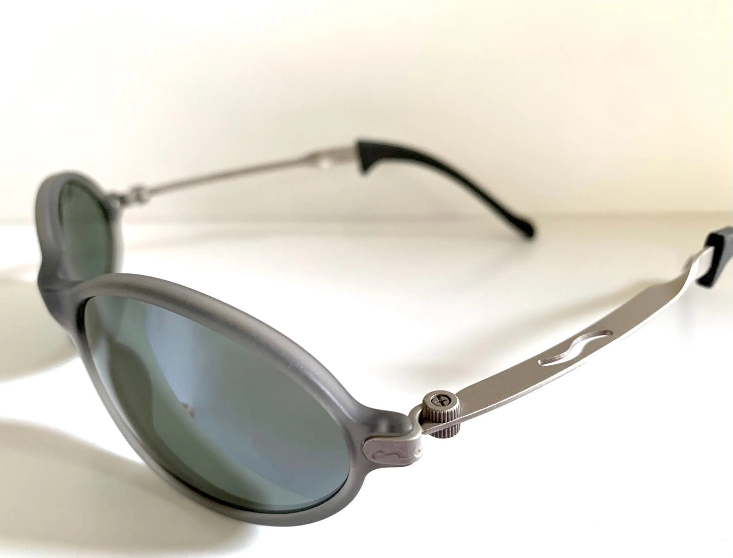 Ray Ban B&L USA vintage sunglasses - W2391 Orbs Ellipse