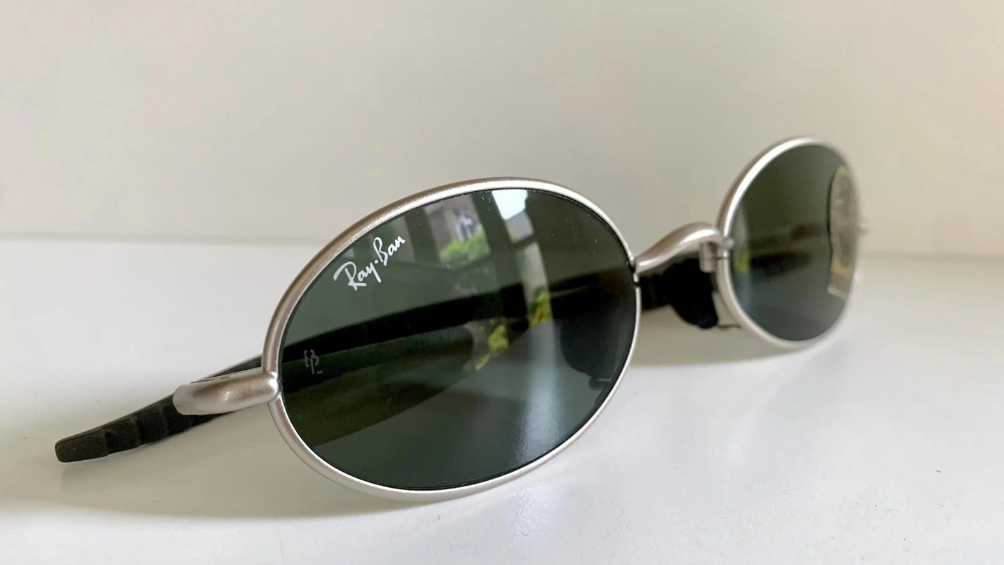 Ray Ban B&L USA NOS vintage sunglasses - W2389 Orbs silver matte frame