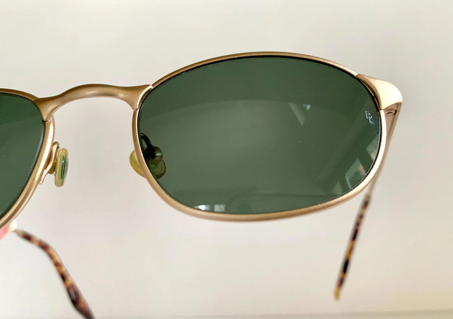 Ray Ban B&L USA vintage sunglasses - W2842 Highstreet Metal Square brushed gold oval frames
