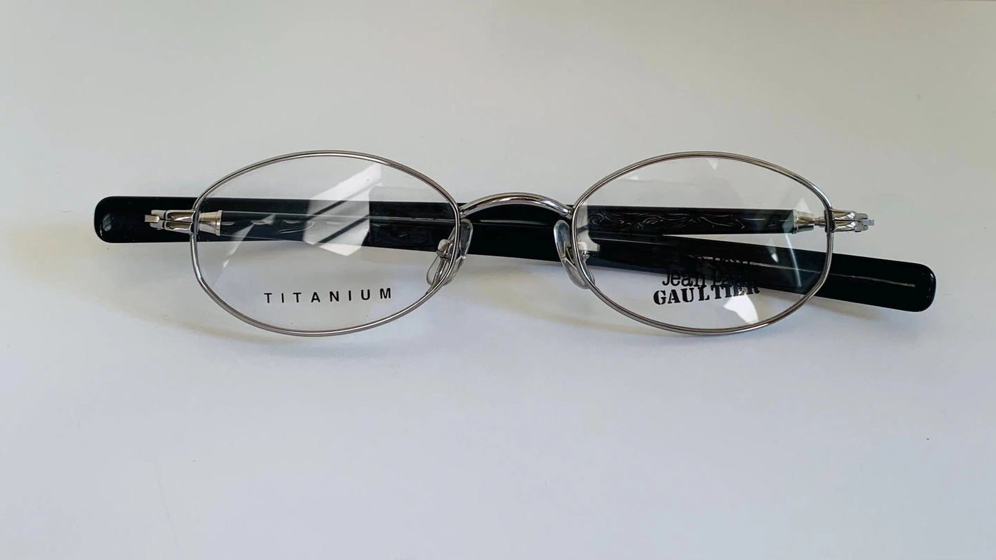 Jean Paul Gaultier 90s vintage glasses - Titanium frame / reversible blue and black temples