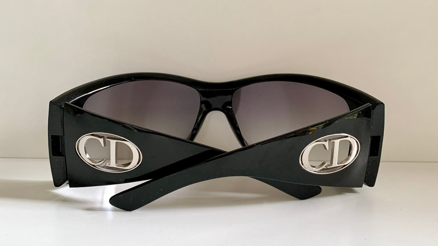 Christian Dior Vintage Sunglasses - Flavour 1 XL wrap frame