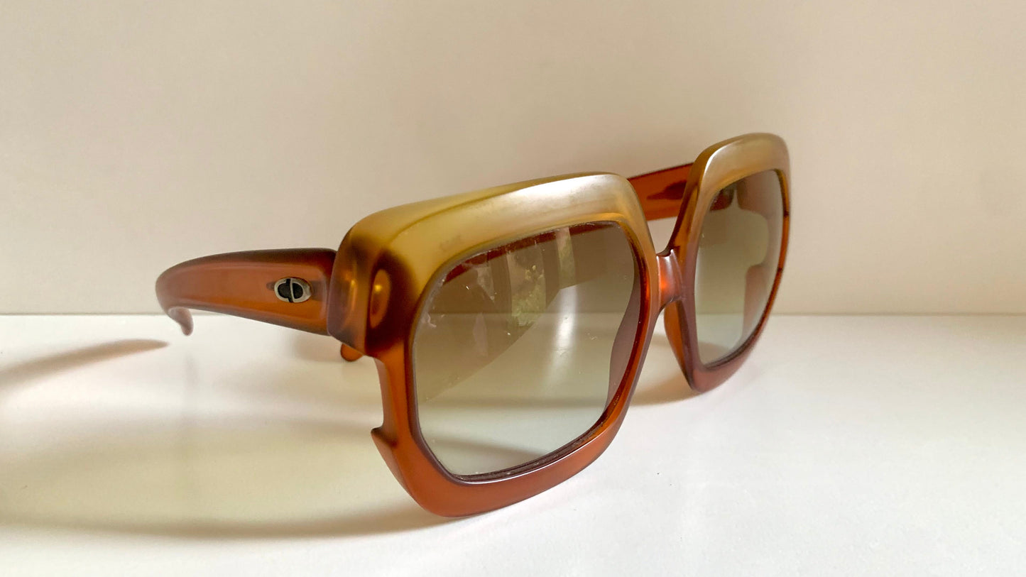 Christian Dior 70s vintage sunglasses - XXL square orange and yellow frame