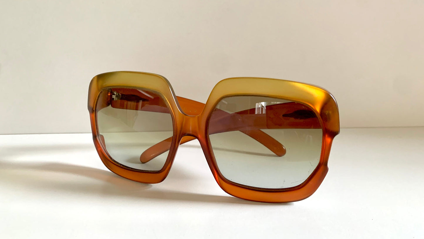 Christian Dior 70s vintage sunglasses - XXL square orange and yellow frame