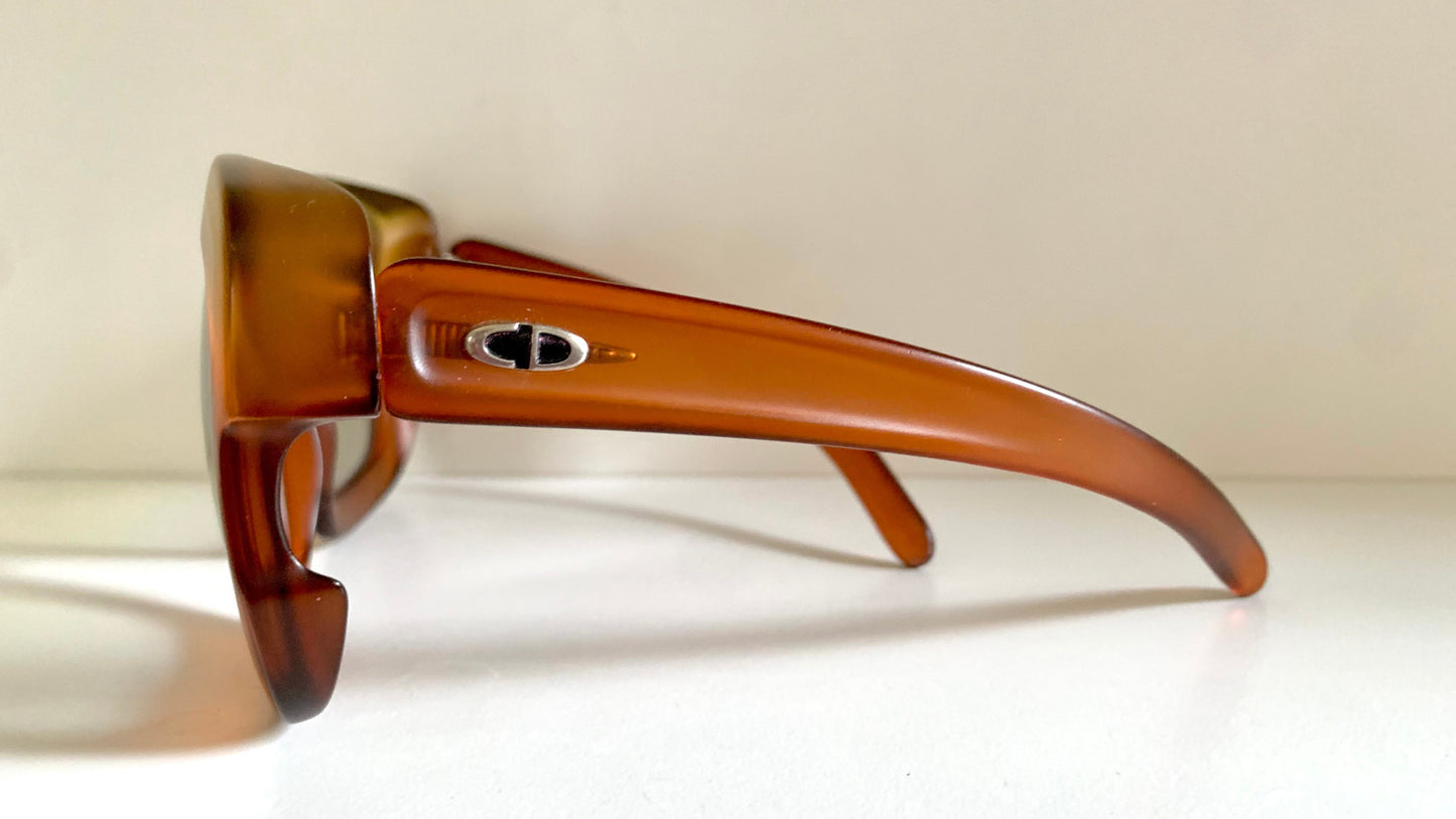Christian Dior 70s vintage sunglasses - XXL square orange and yellow frame