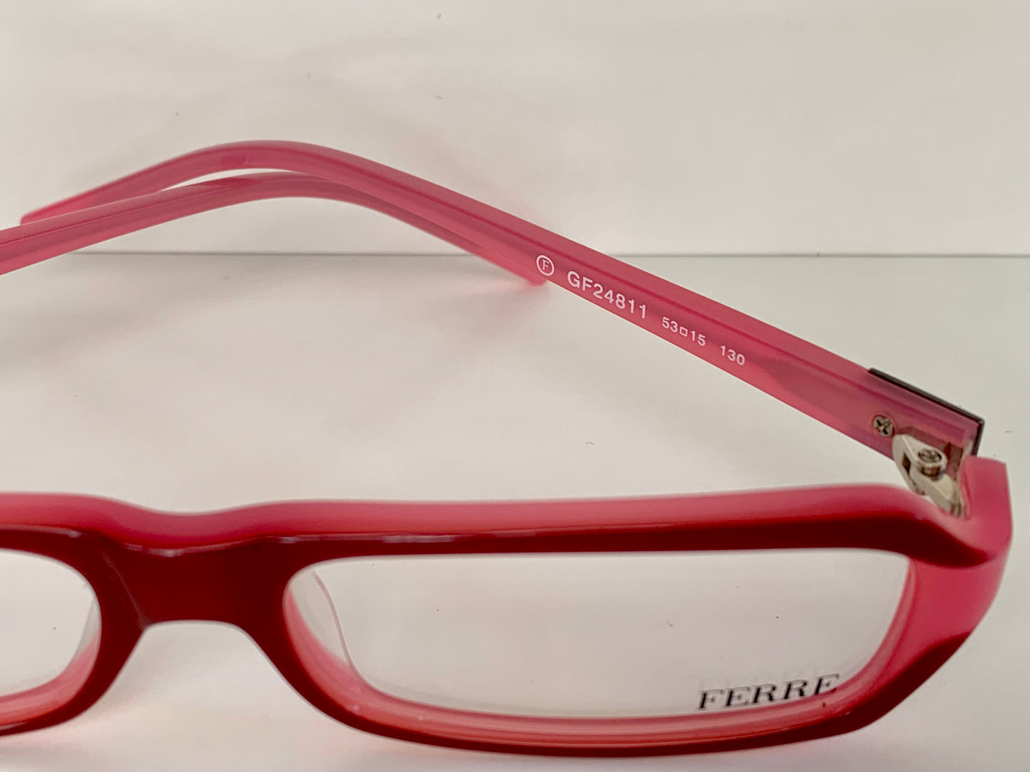 Vintage Ferre 00s frame - pink and red square eyewear