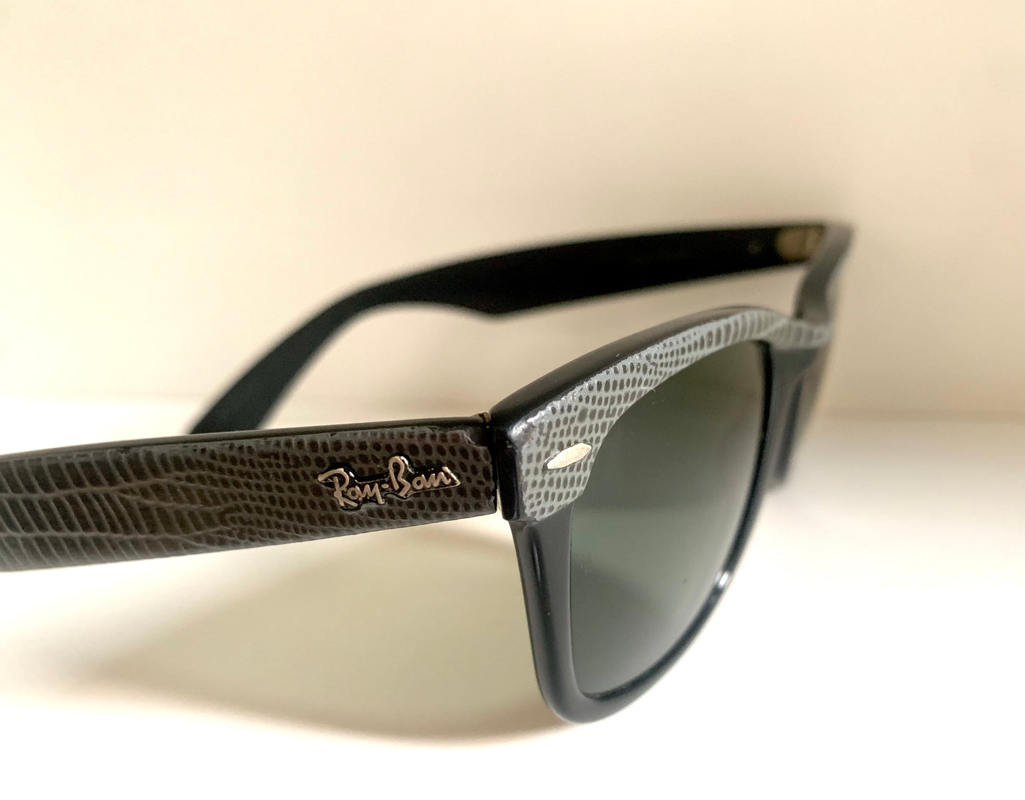 Ray Ban B&L USA vintage sunglasses - Wayfarer I Leathers