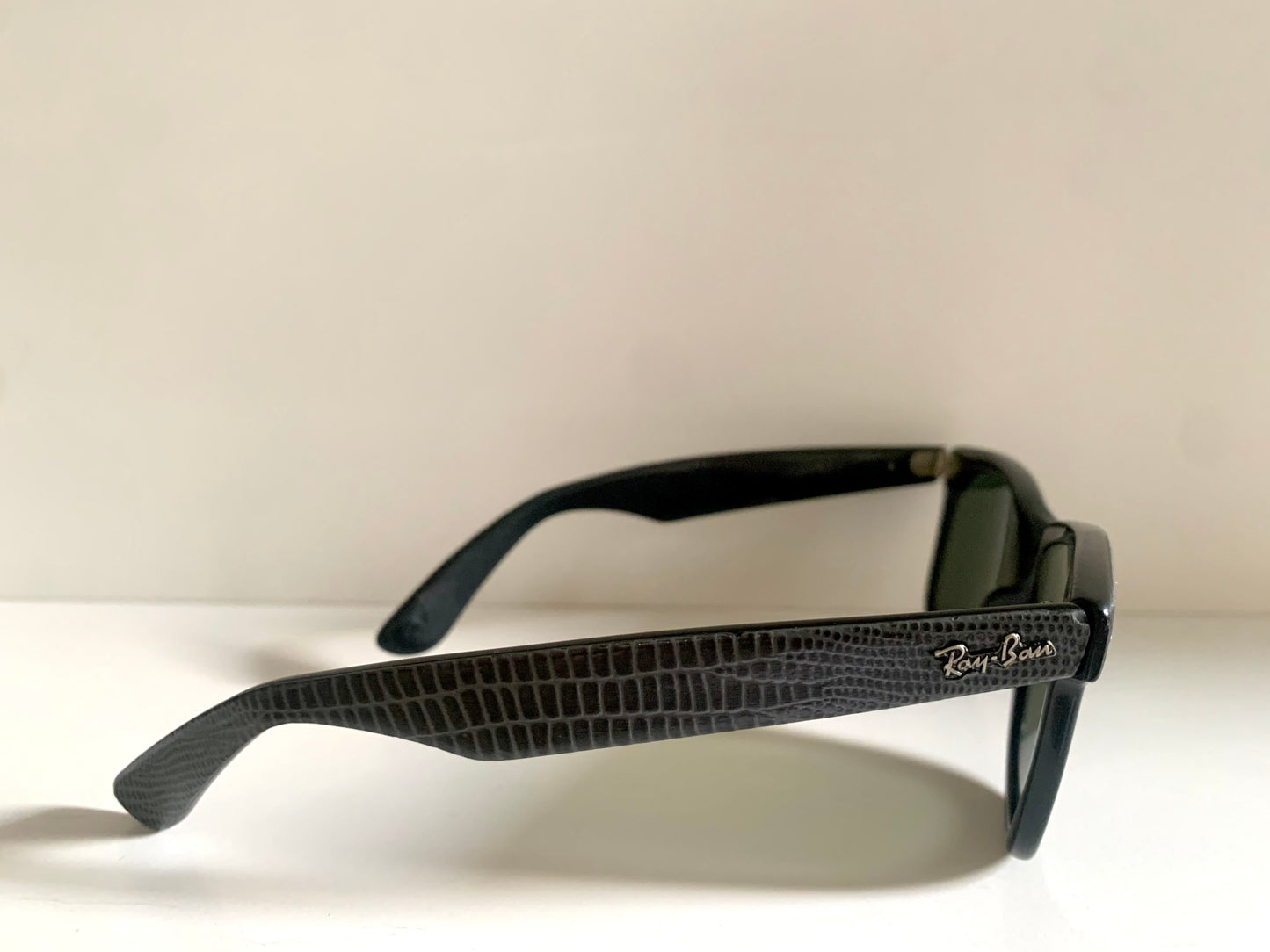 Ray Ban B&L USA vintage sunglasses - Wayfarer I Leathers