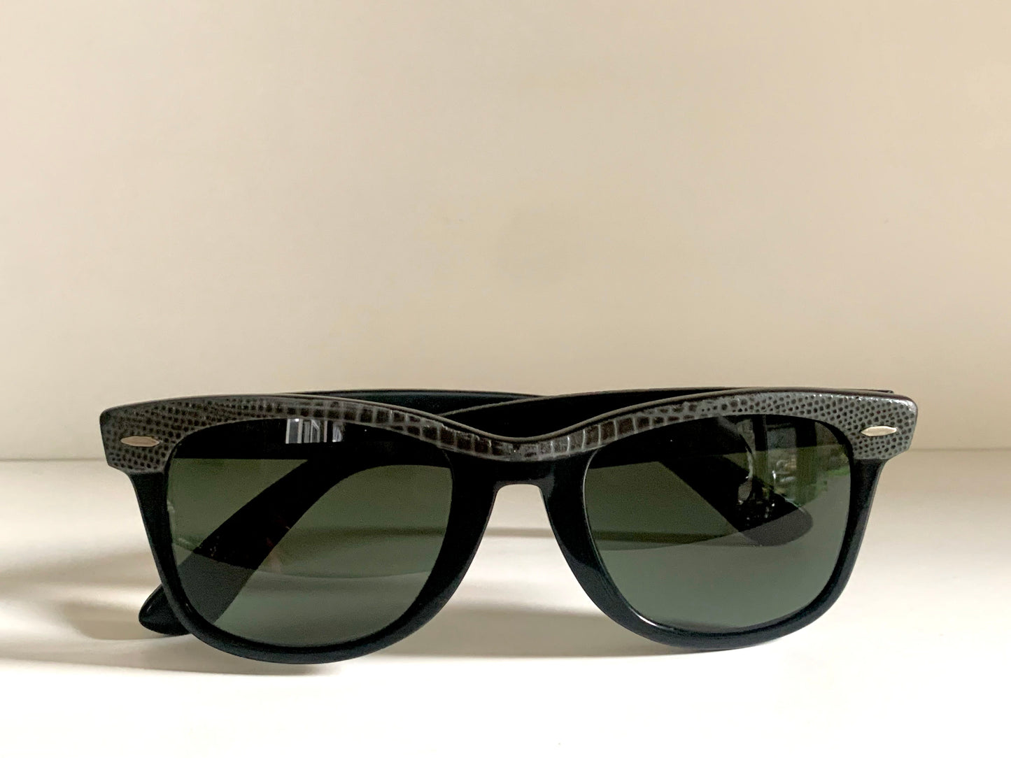 Ray Ban B&L USA vintage sunglasses - Wayfarer I Leathers