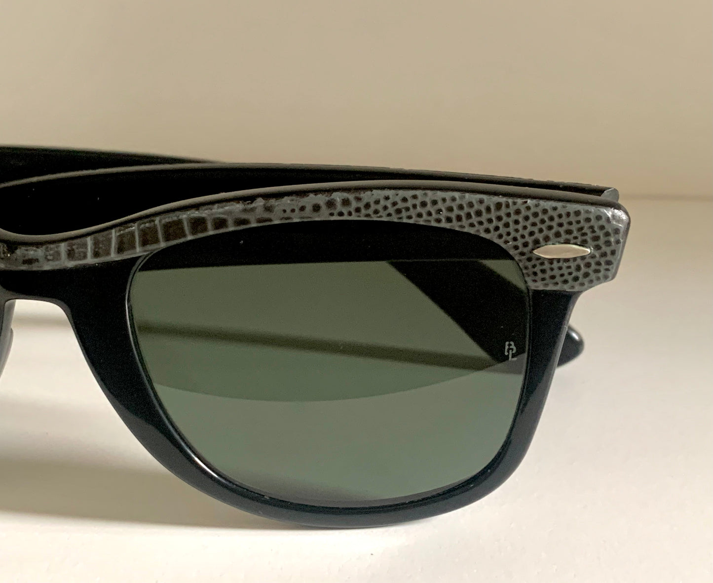 Ray Ban B&L USA vintage sunglasses - Wayfarer I Leathers
