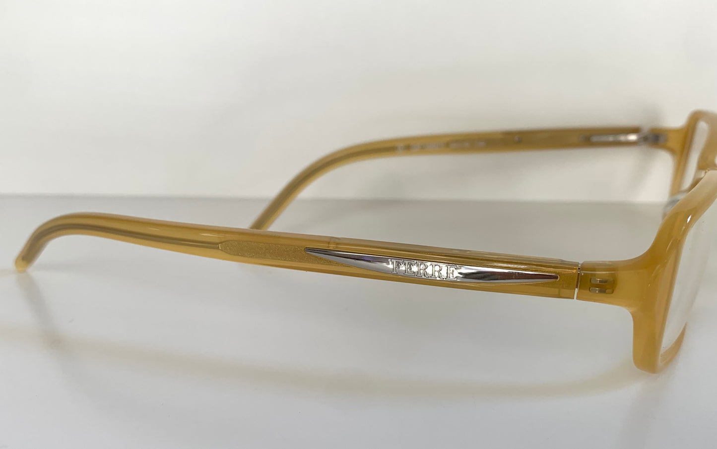 Vintage Ferre 00s frame - yellow square Y2K eyewear