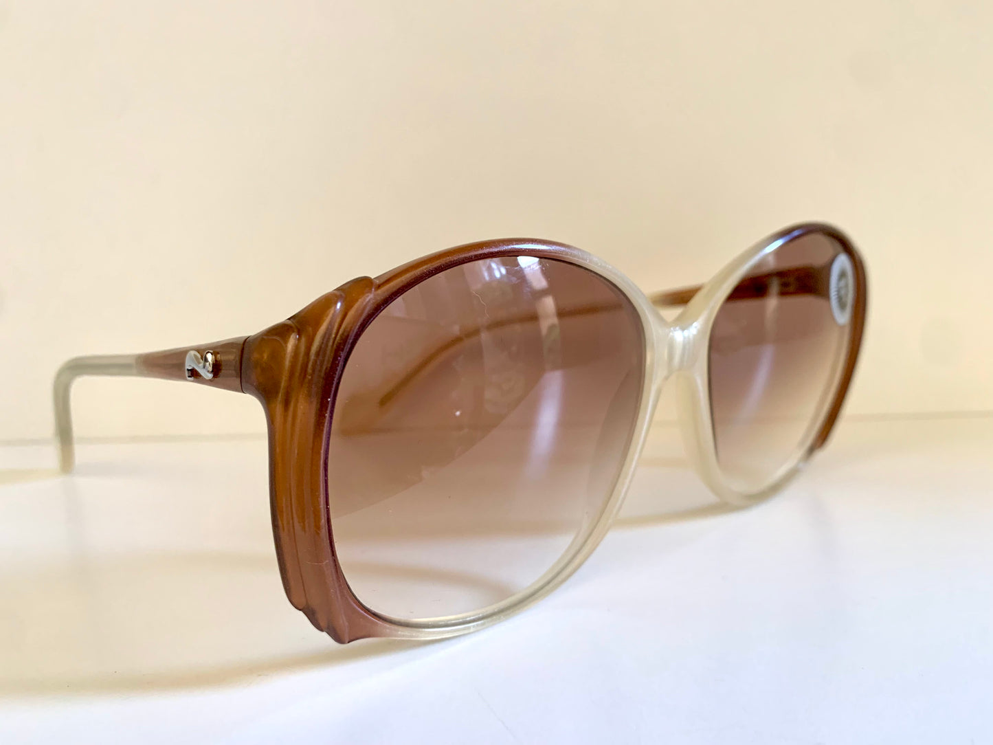 Neostyle Sunart 80s vintage sunglasses - 035 two-tone frames
