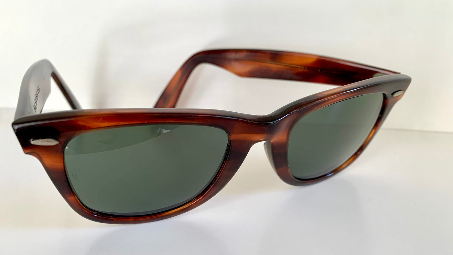 Ray Ban B&L USA vintage sunglasses - Wayfarer I Brown