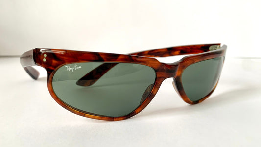 Ray Ban B&L USA vintage sunglasses - W1956 Fugitives 80s frames