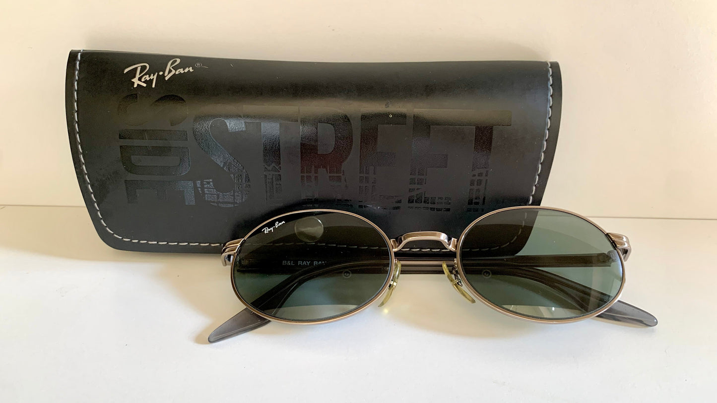 Ray Ban B&L USA vintage sunglasses - W2187 Sidestreet Oval