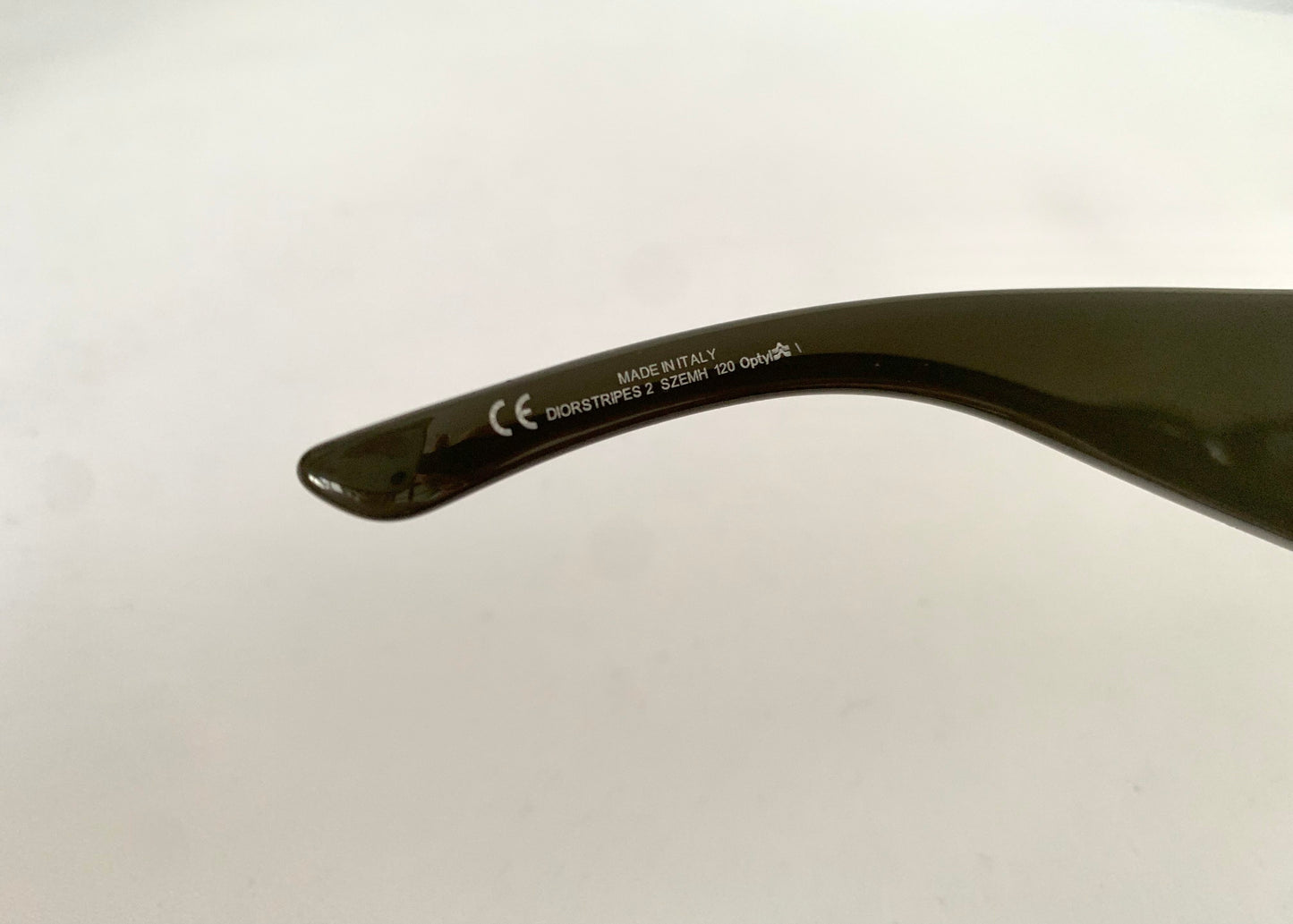 Sunglasses Christian Dior vintage 00s - Dior stripes 2 oversized mascara style