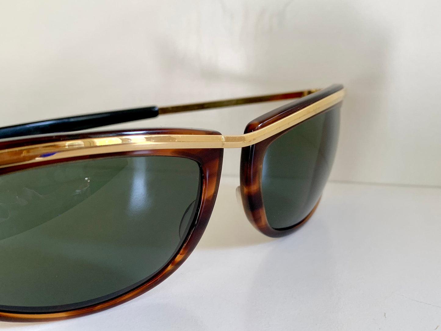 Ray Ban B&L USA 90s vintage sunglasses - Olympian II Arista Gold Tortoise
