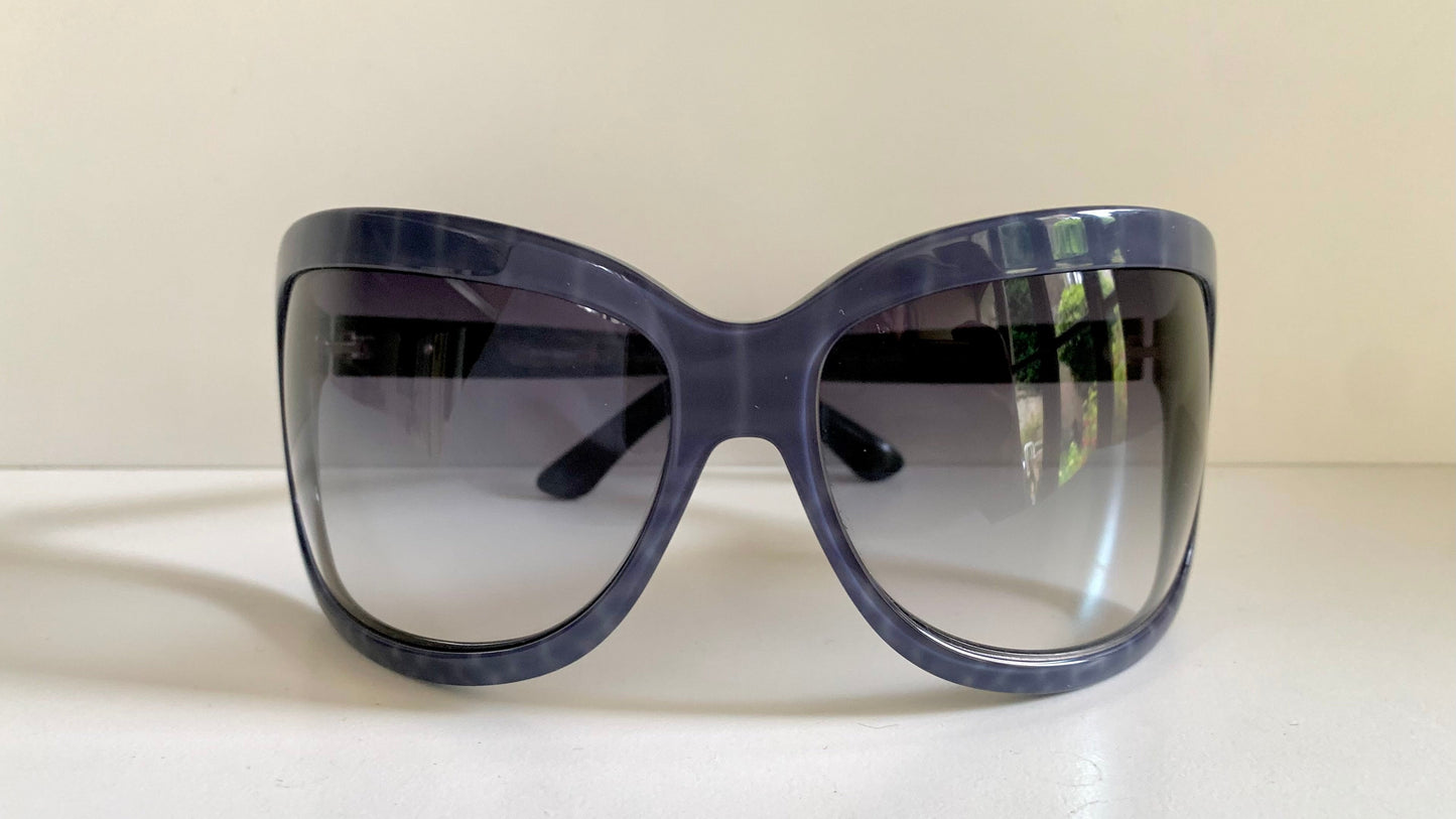 Yves Saint Laurent 00s sunglasses - XXL mask style frame - small faces
