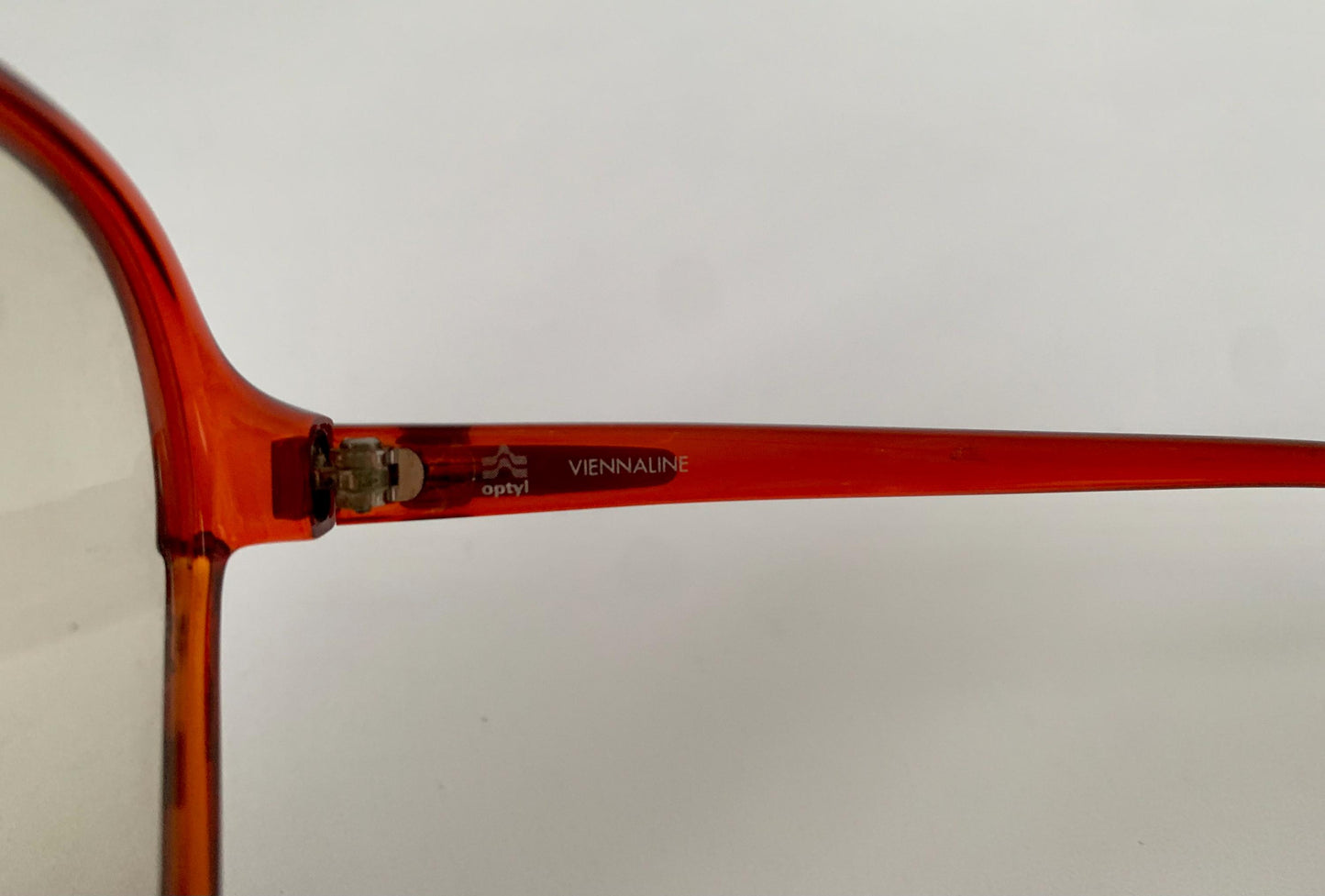 Viennaline Optyl 70s sunglasses - red XL oversized vintage frames