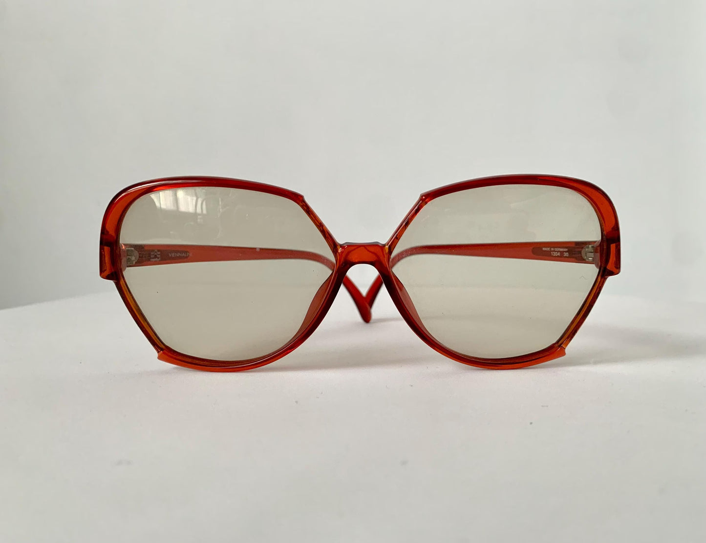 Viennaline Optyl 70s sunglasses - red XL oversized vintage frames