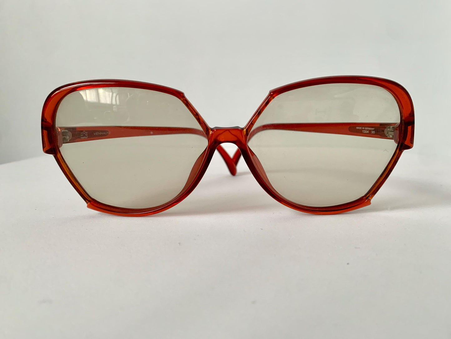 Viennaline Optyl 70s sunglasses - red XL oversized vintage frames