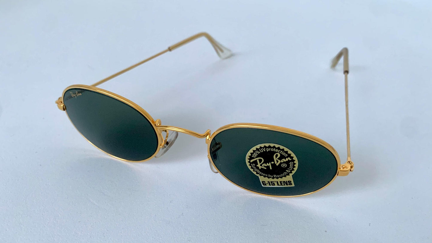 Vintage Ray Ban B&L USA sunglasses - W0976 Classic Oval Gold