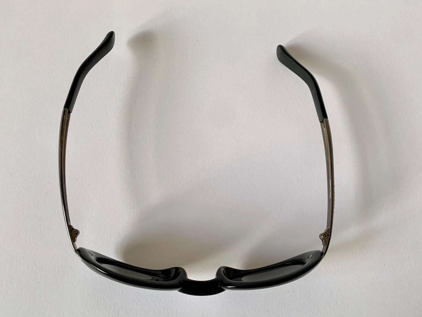 Lagerfeld vintage sunglasses - oval wrap frames
