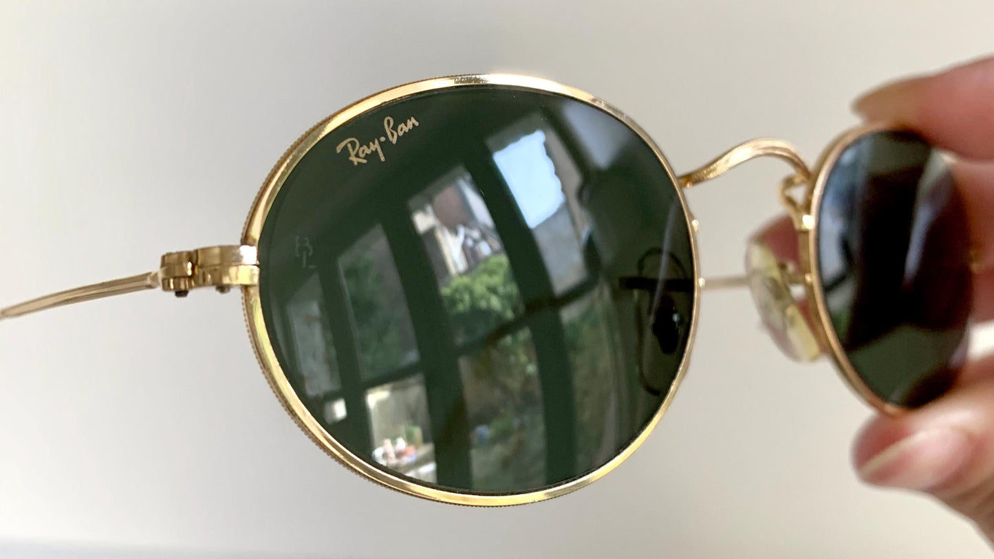 Ray Ban B&L USA vintage sunglasses - W0976 Classic Oval Gold