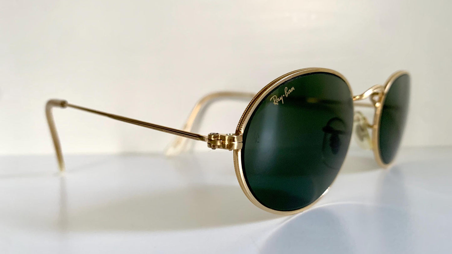 Ray Ban B&L USA vintage sunglasses - W0976 Classic Oval Gold