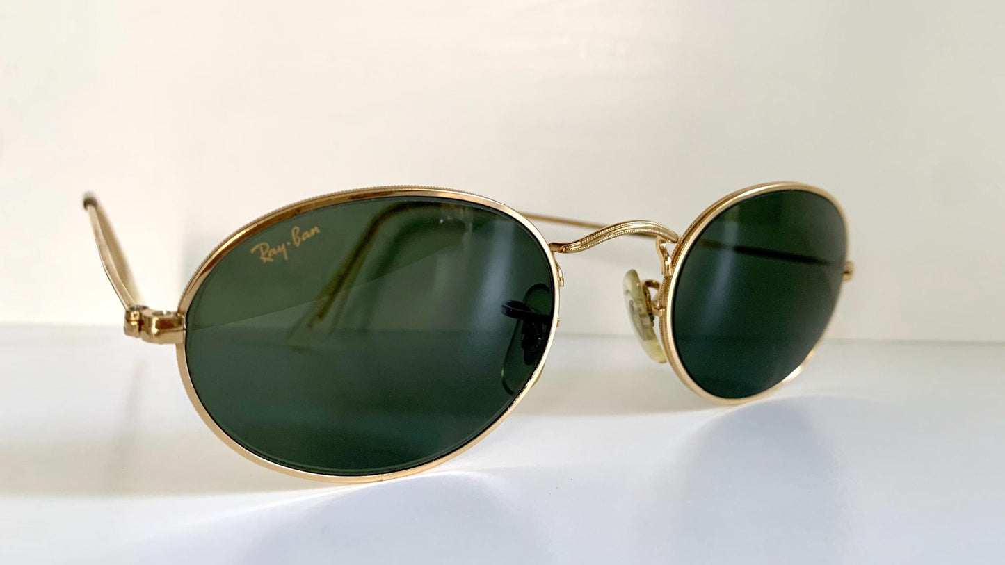 Ray Ban B&L USA vintage sunglasses - W0976 Classic Oval Gold