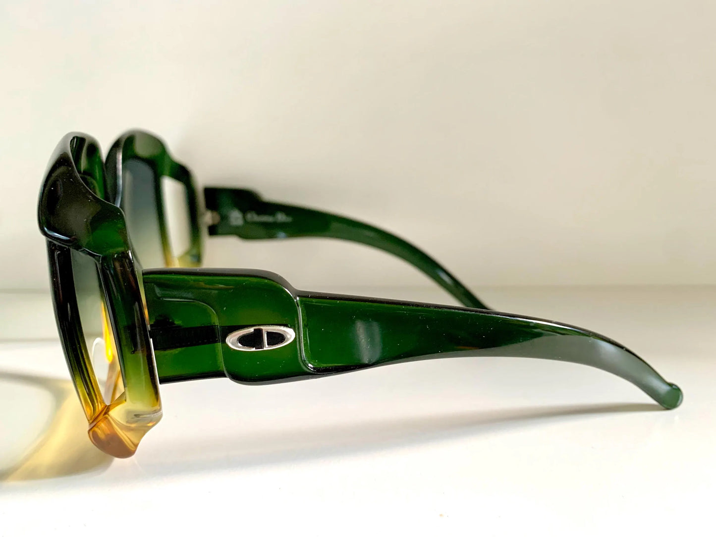 Christian Dior 80s vintage sunglasses - XXL green and yellow frame