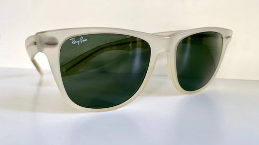 Ray Ban B&L USA vintage sunglasses - Wayfarer Frost Matte