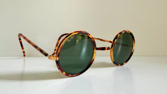 Ray Ban B&L USA vintage sunglasses - Cheyenne W1748 oval carey frames