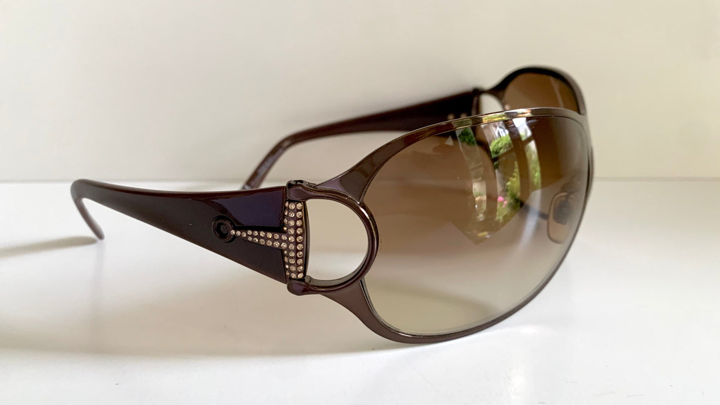 Gucci 90s vintage sunglasses - brown wrap frame with Strass Horsebit logo