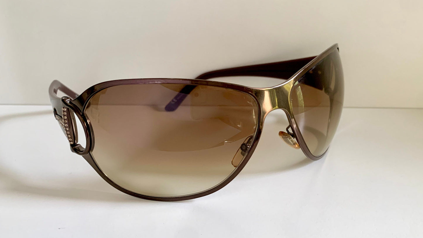 Gucci 90s vintage sunglasses - brown wrap frame with Strass Horsebit logo
