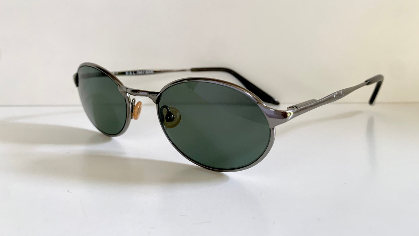 Ray Ban B&L USA vintage sunglasses - 90s W2839 Highstreet silver frames