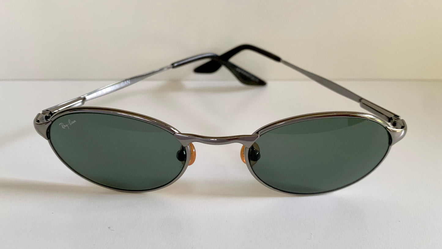 Ray Ban B&L USA vintage sunglasses - 90s W2839 Highstreet silver frames