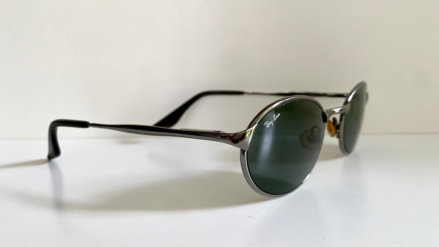 Ray Ban B&L USA vintage sunglasses - 90s W2839 Highstreet silver frames
