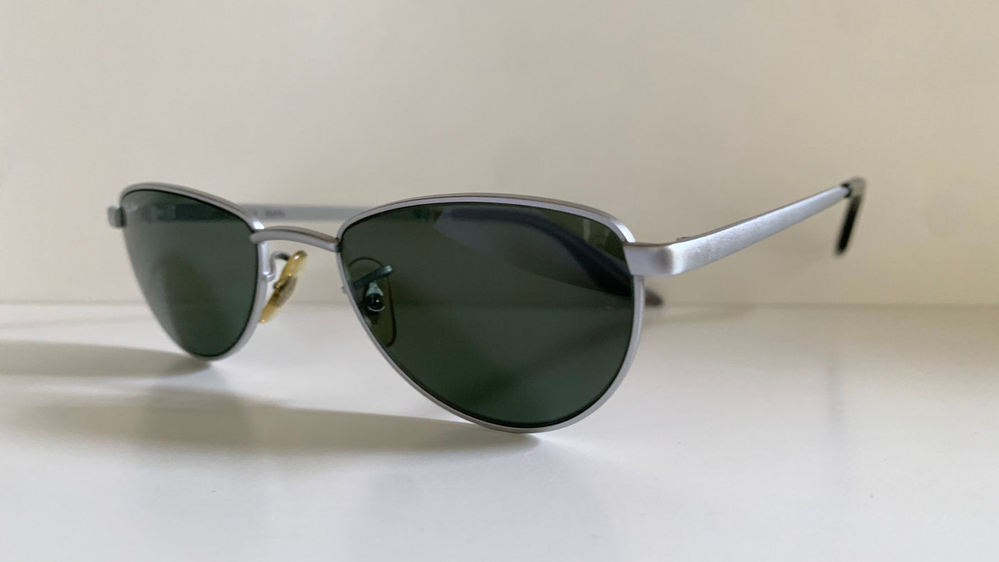 Ray Ban B&L  USA vintage sunglasses - W2194 Sidestreet Gridlock matte silver frame