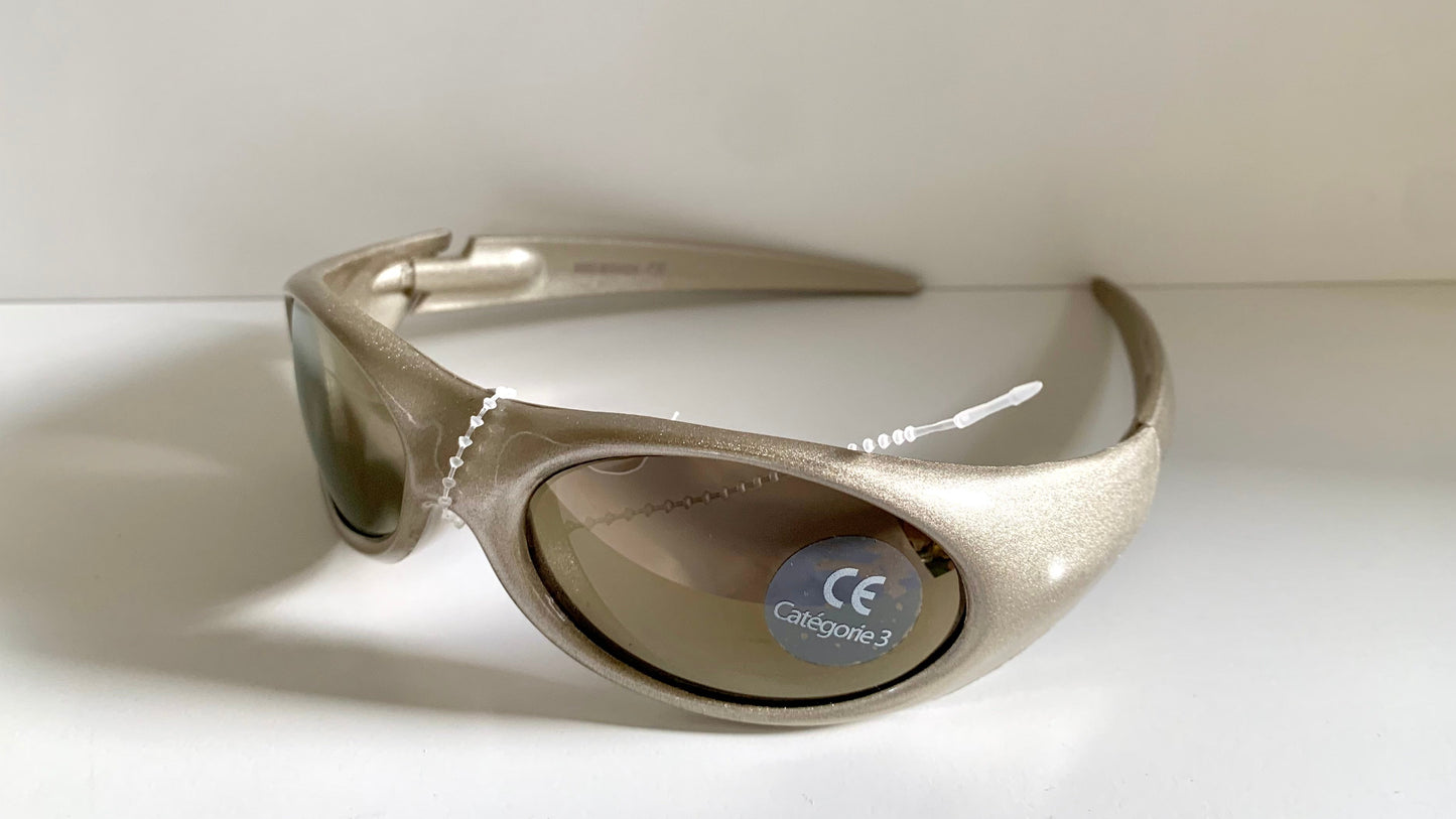 vintage Vuarnet Extreme Maverick's 00s sunglasses - wrap mirrored frames made in France