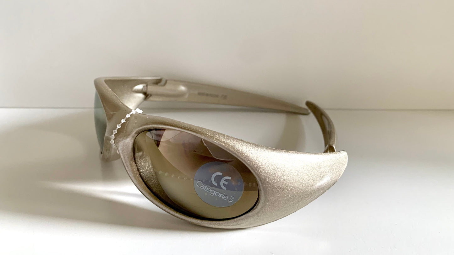 vintage Vuarnet Extreme Maverick's 00s sunglasses - wrap mirrored frames made in France