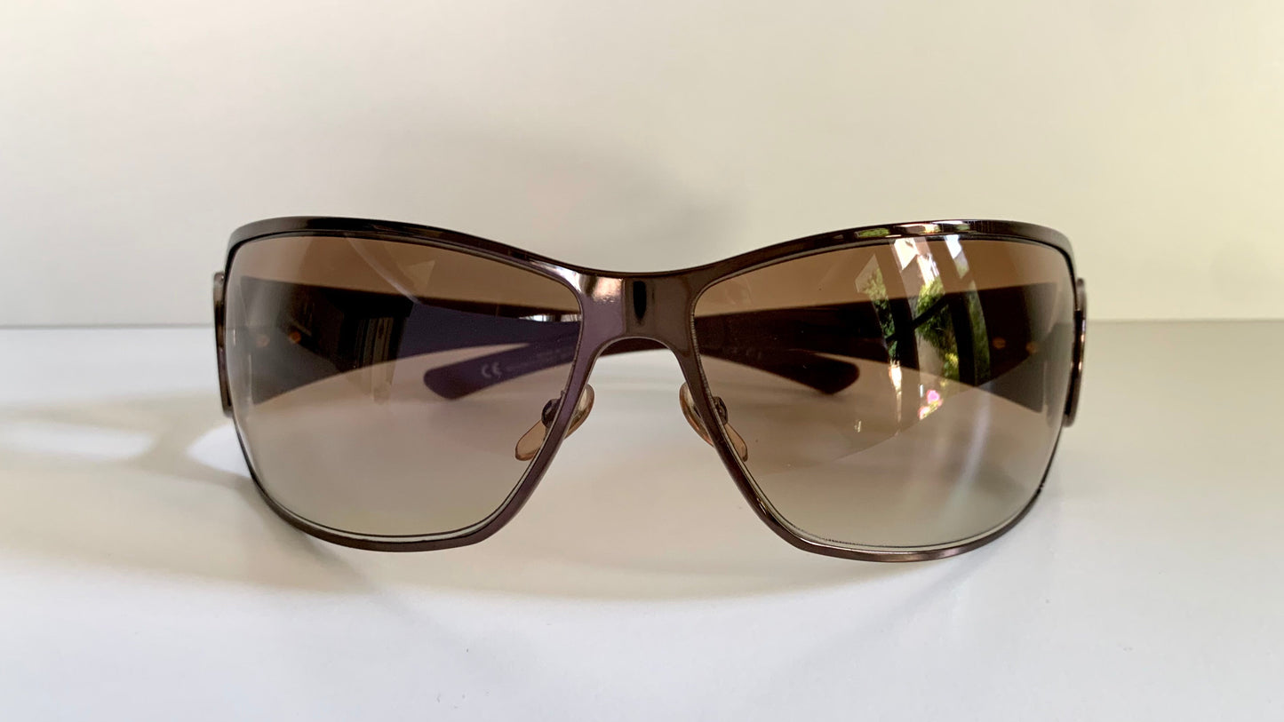 Gucci 90s vintage sunglasses - brown wrap frame with Strass Horsebit logo