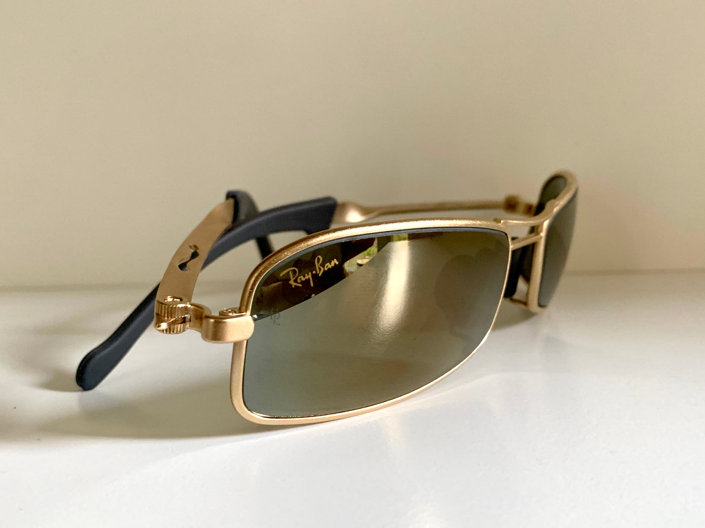 Ray Ban B&L- Orbs Axis gold mirrored W2308 vintage sunglasses