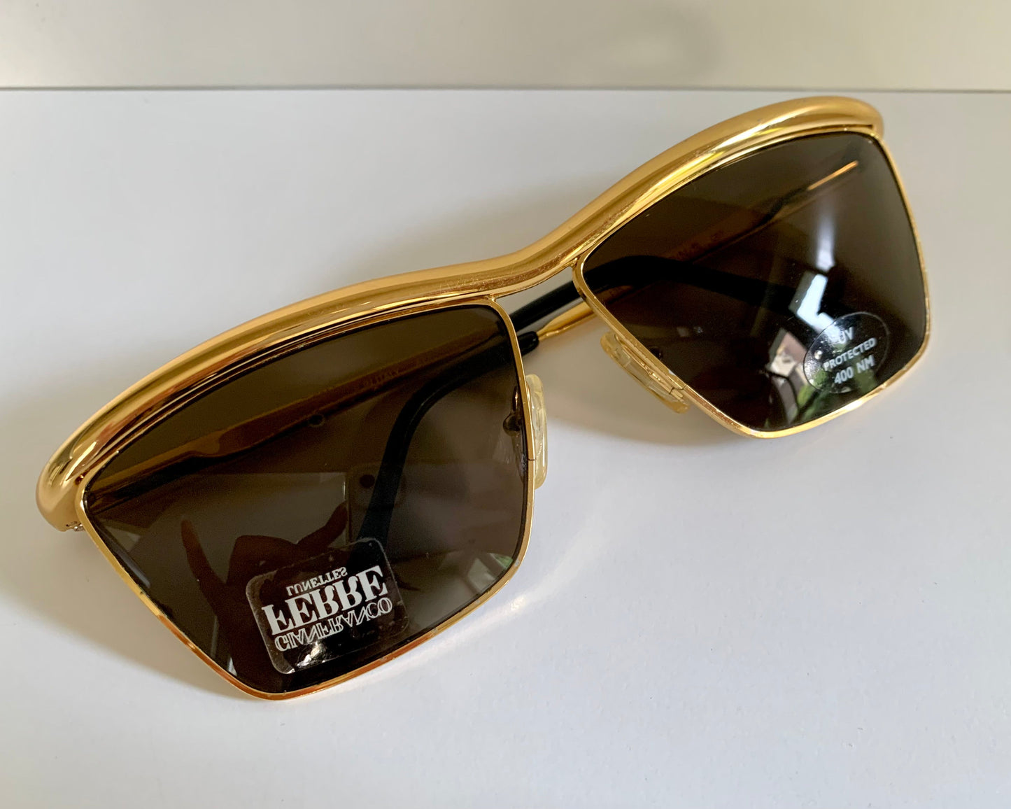 Gianfranco Ferre vintage sunglasses - 80s gold frame