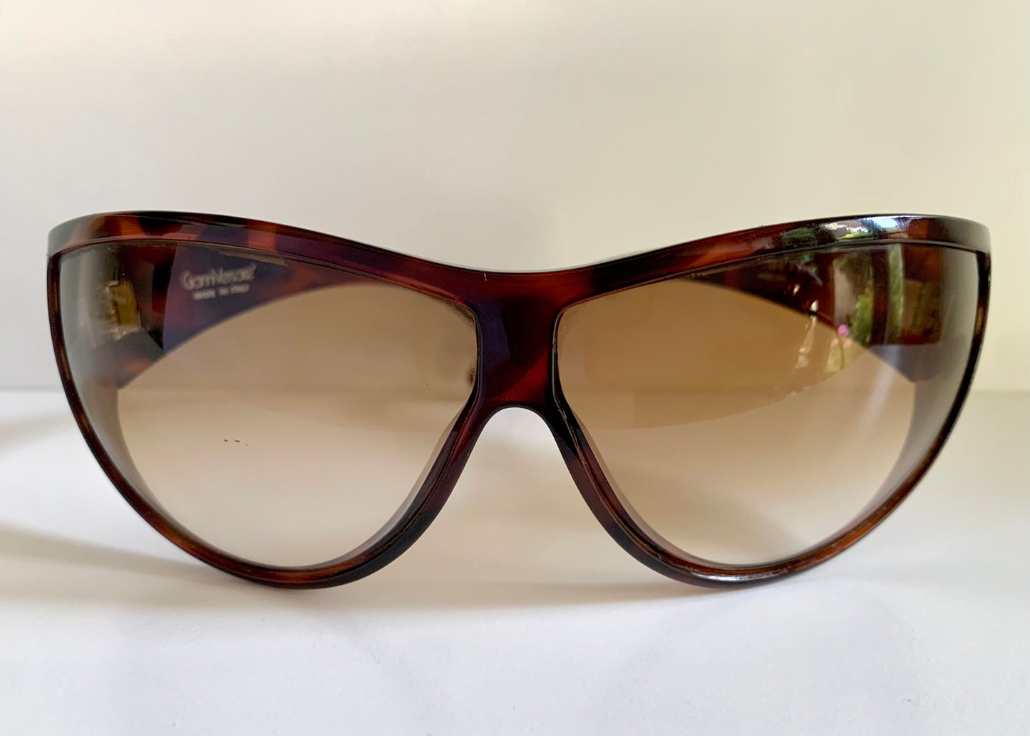 Gianni Versace vintage 80s sunglasses - METRICS XL shield frame