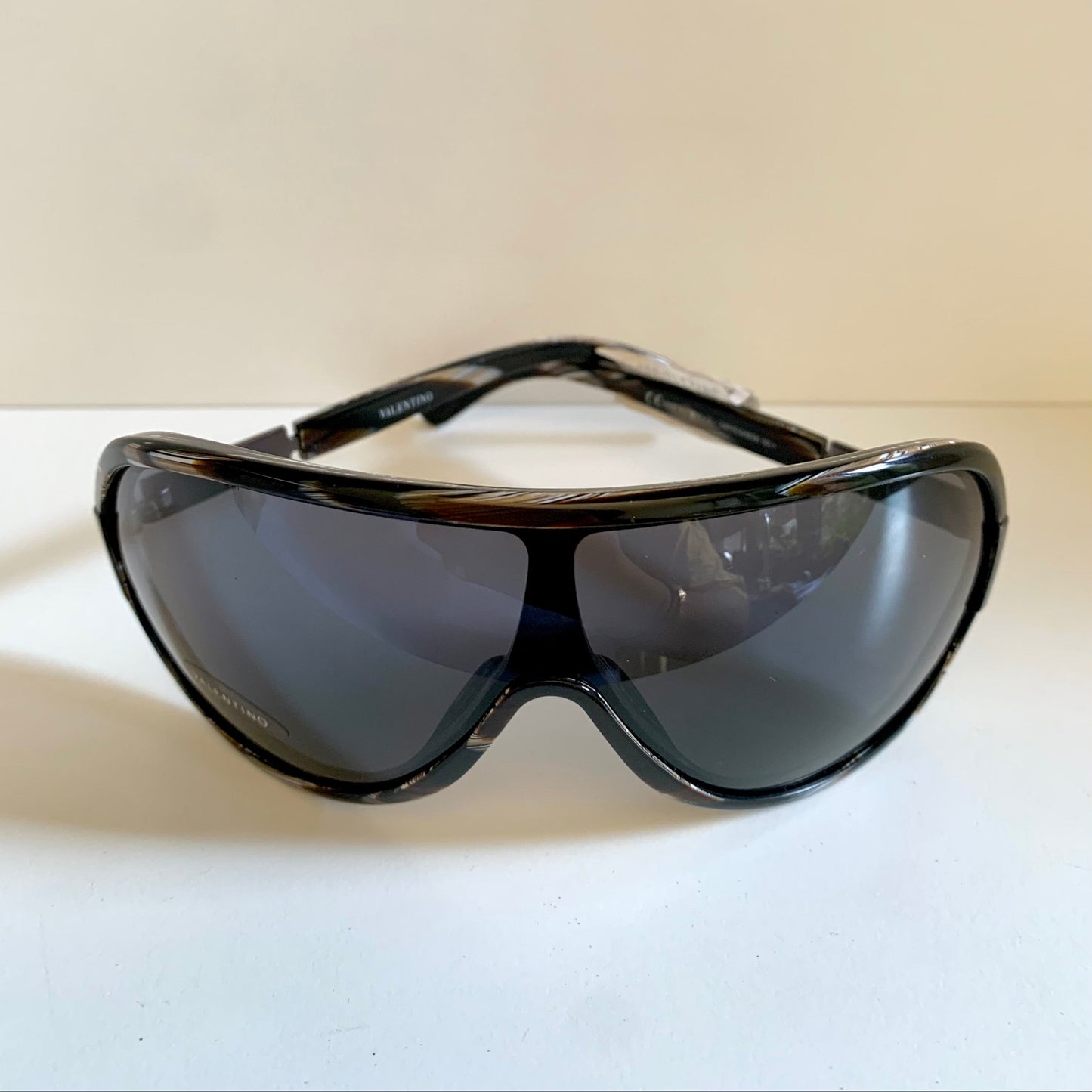 Valentino 90s vintage sunglasses - XL mask style aviator frames - small faces