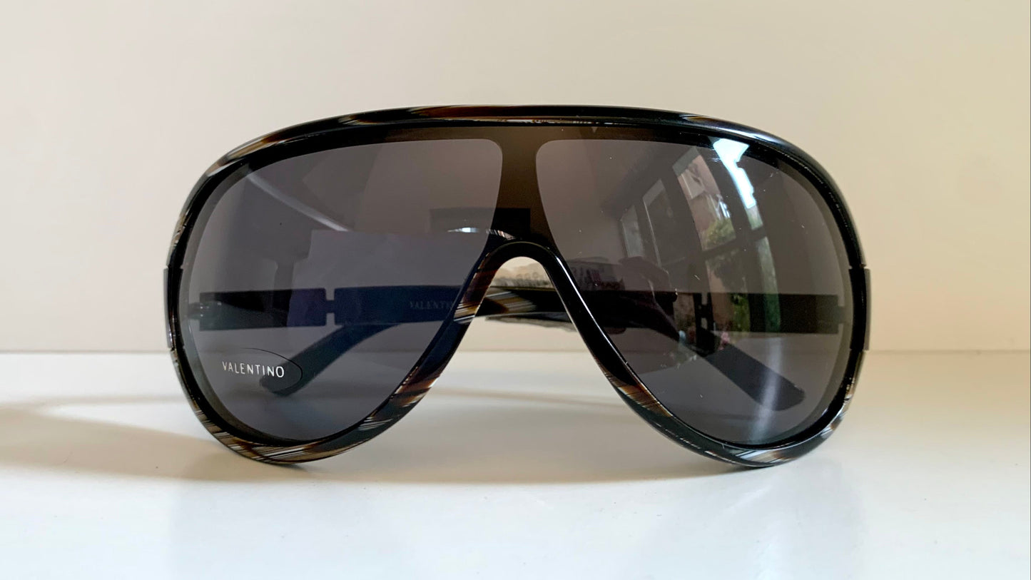 Valentino 90s vintage sunglasses - XL mask style aviator frames - small faces