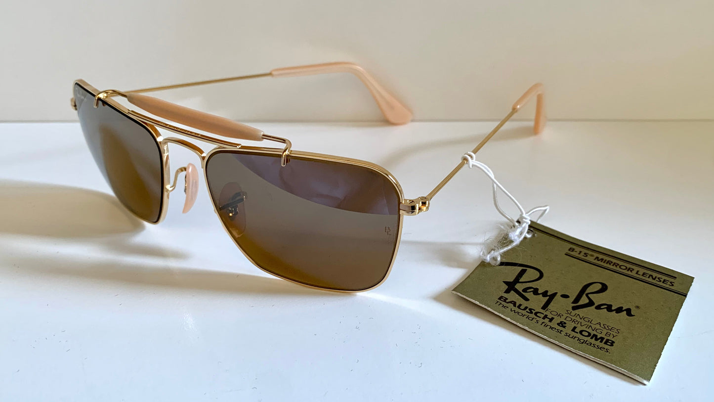 Vintage Ray Ban USA B&L W1348 Small Caravan sunglasses- 52mm mirrored lenses NOS