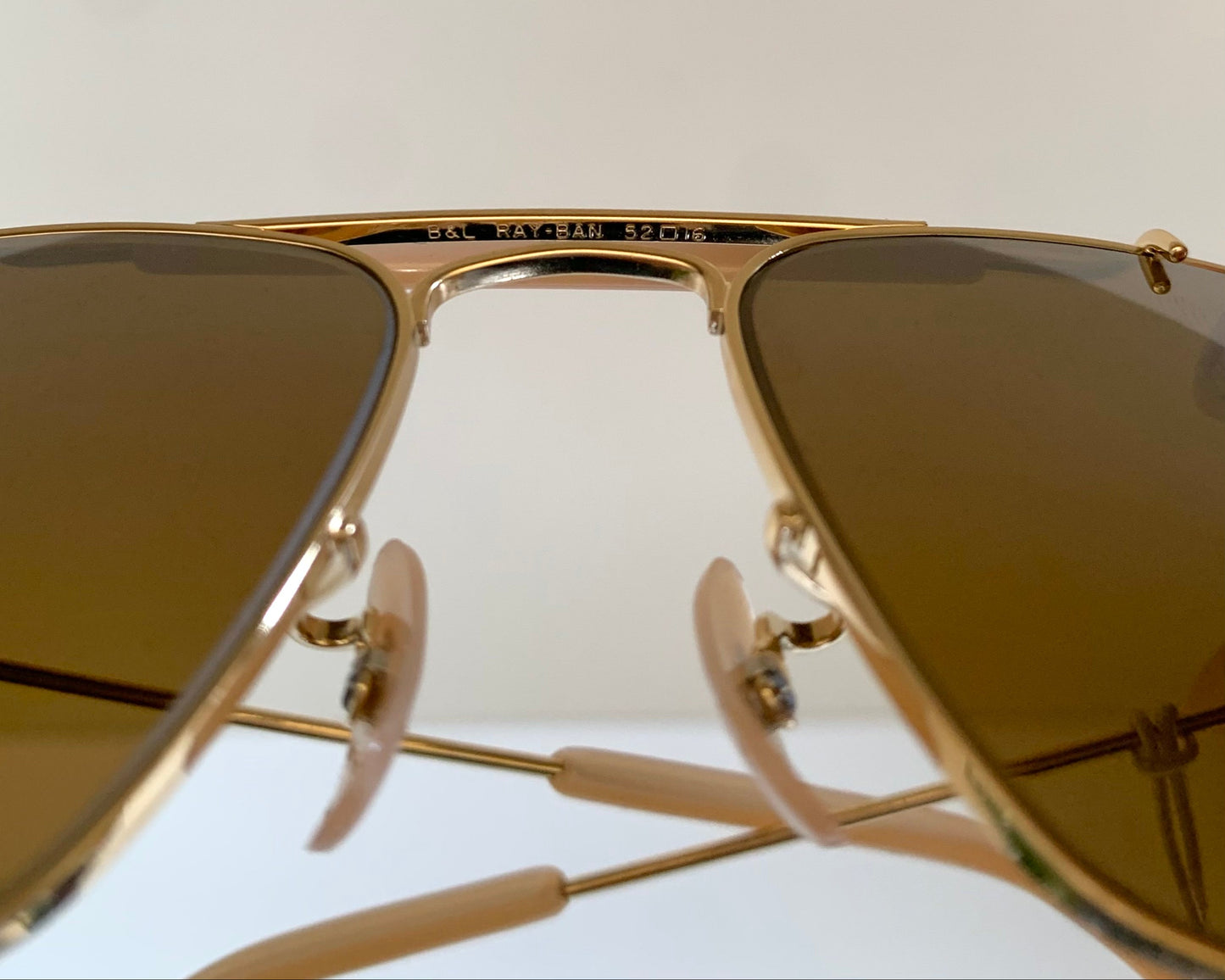 Vintage Ray Ban USA B&L W1348 Small Caravan sunglasses- 52mm mirrored lenses NOS