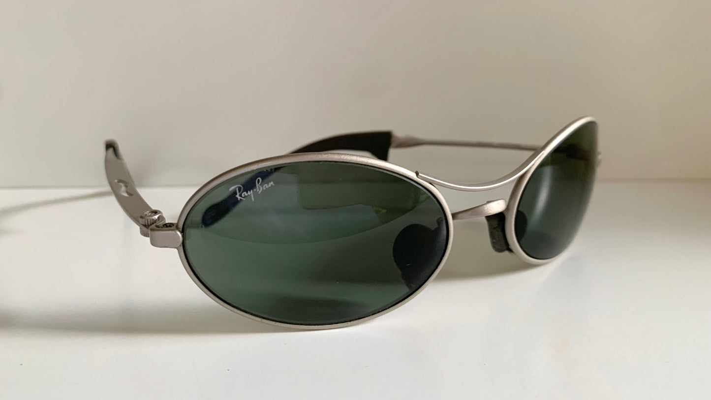 Ray Ban B&L Orbs USA vintage sunglasses - W2177 Orbs oval silver frame